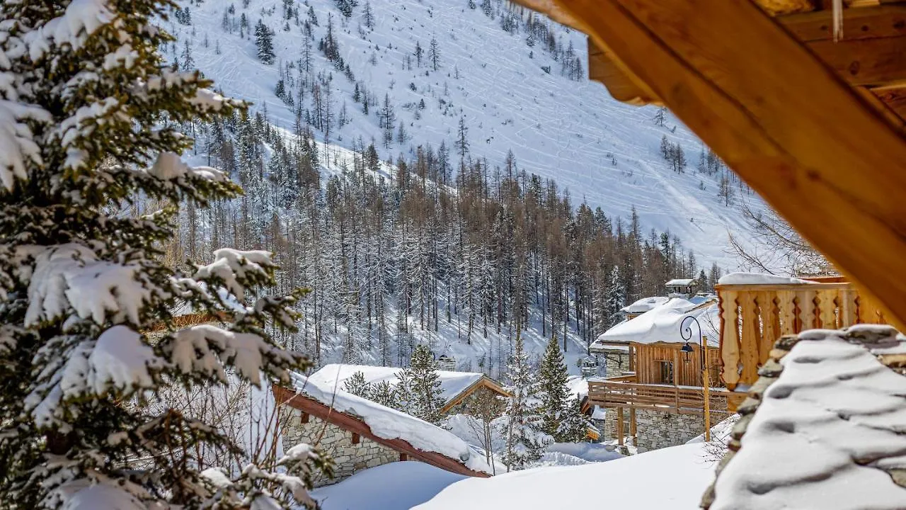 Chalet Orca, Val D'Isere - 14 Pers - 420M2 Villa
